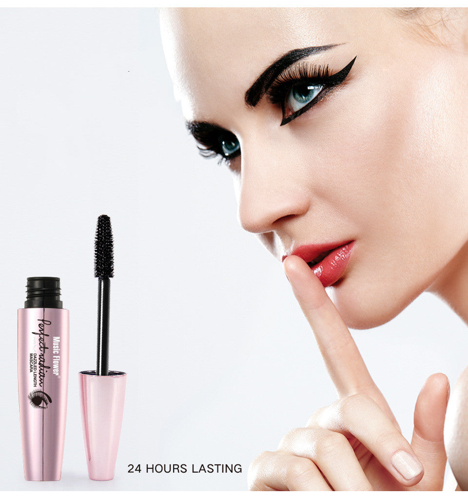 Mascara Longue Durée Recourbant – Volume &amp; Allongement Anti-Taches